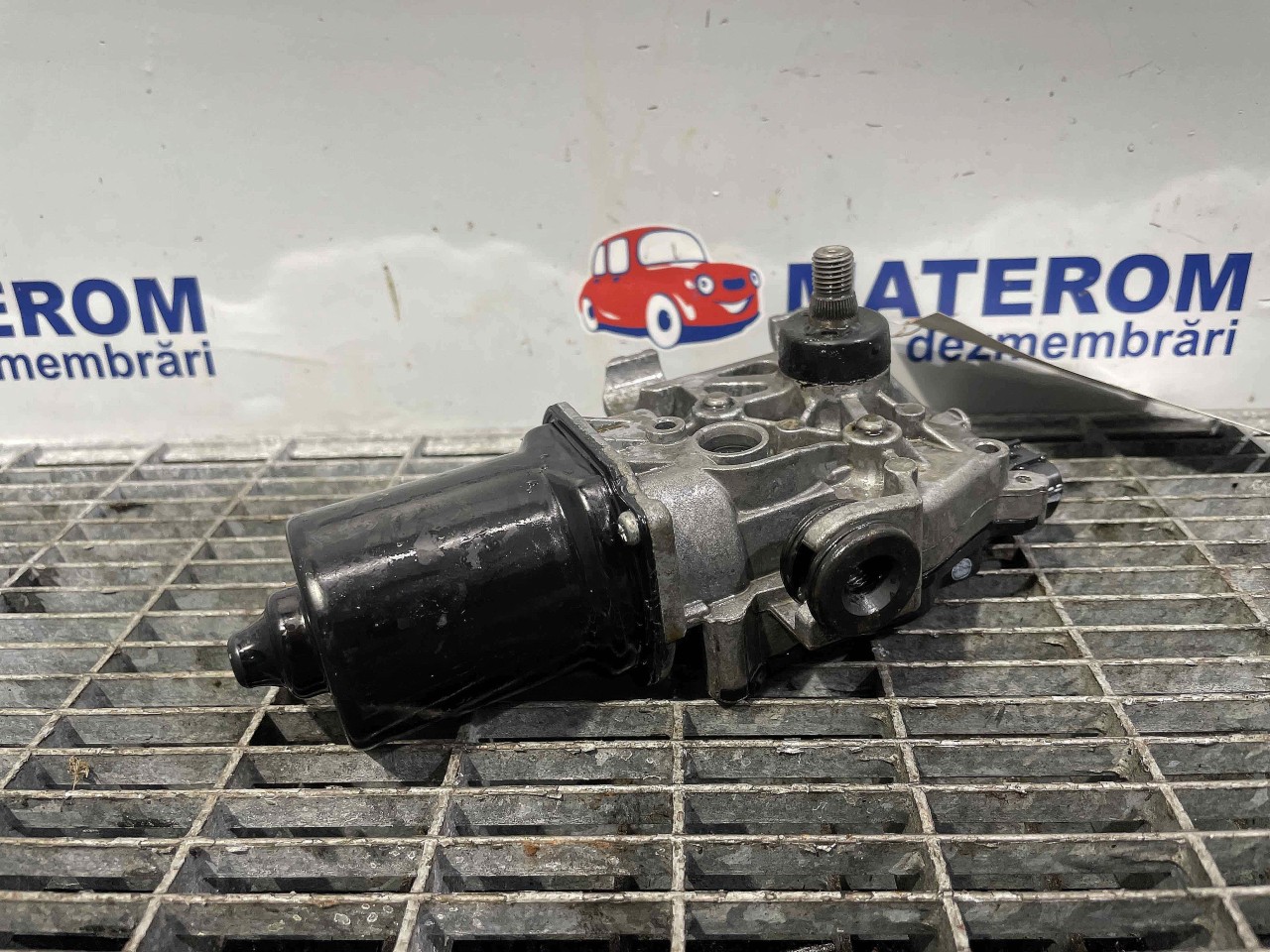 MOTORAS STERGATOR PARBRIZ MAZDA 3 3 - - (2013 2016)