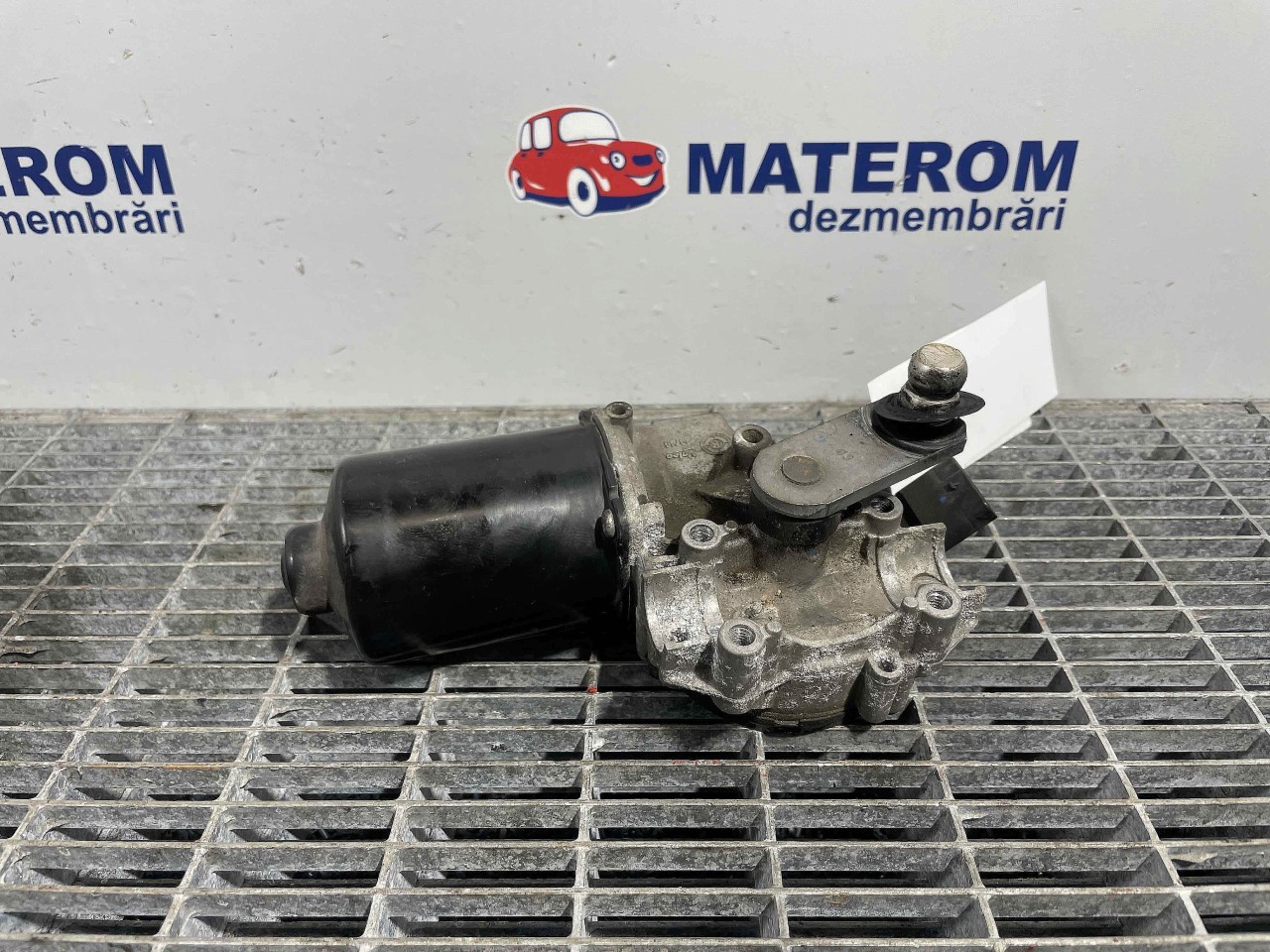 MOTORAS STERGATOR PARBRIZ MERCEDES A-CLASS A-CLASS - - (2012 2018)