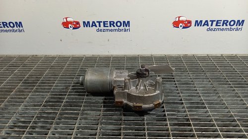 MOTORAS STERGATOR PARBRIZ MERCEDES C-CLASS - - (2011 2014)