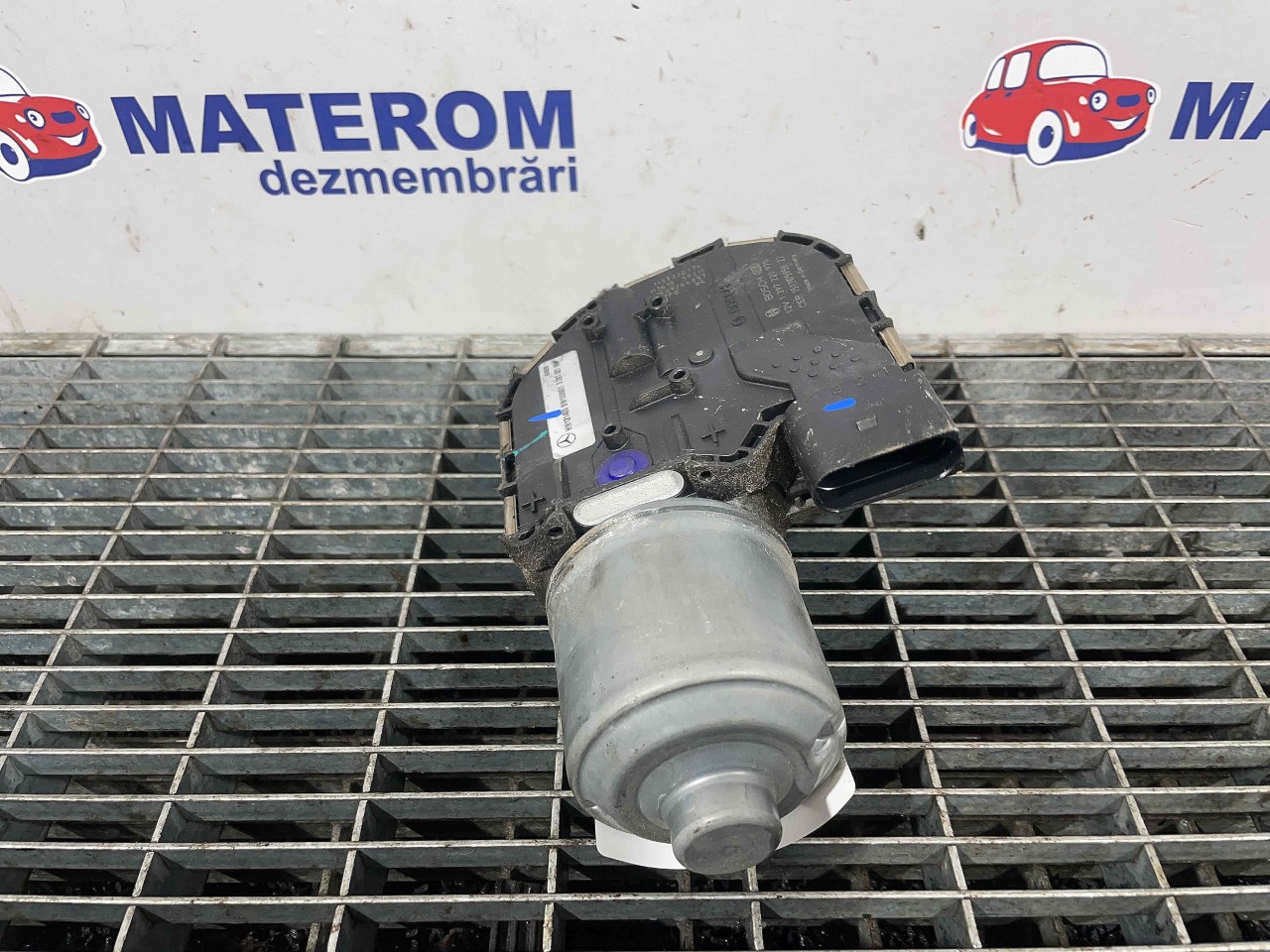 MOTORAS STERGATOR PARBRIZ MERCEDES C-CLASS - - (2014 2018)
