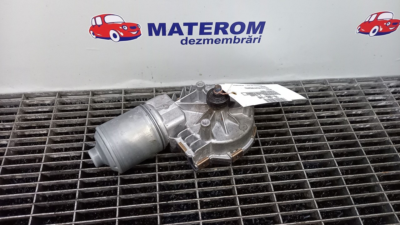 MOTORAS STERGATOR PARBRIZ MERCEDES C-CLASS C-CLASS - - (2011 2014)