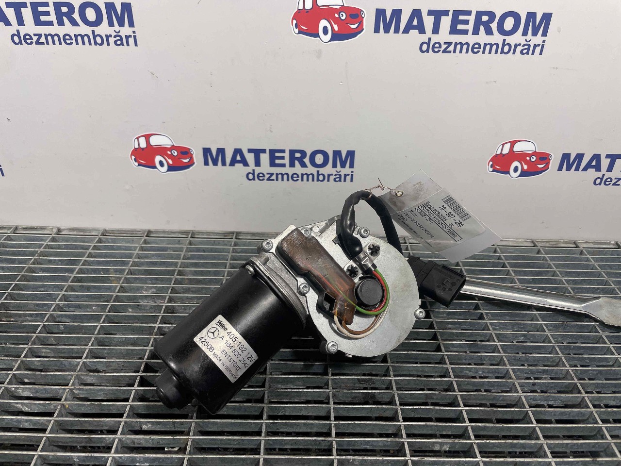 MOTORAS STERGATOR PARBRIZ MERCEDES ML ML - - (2008 2011)