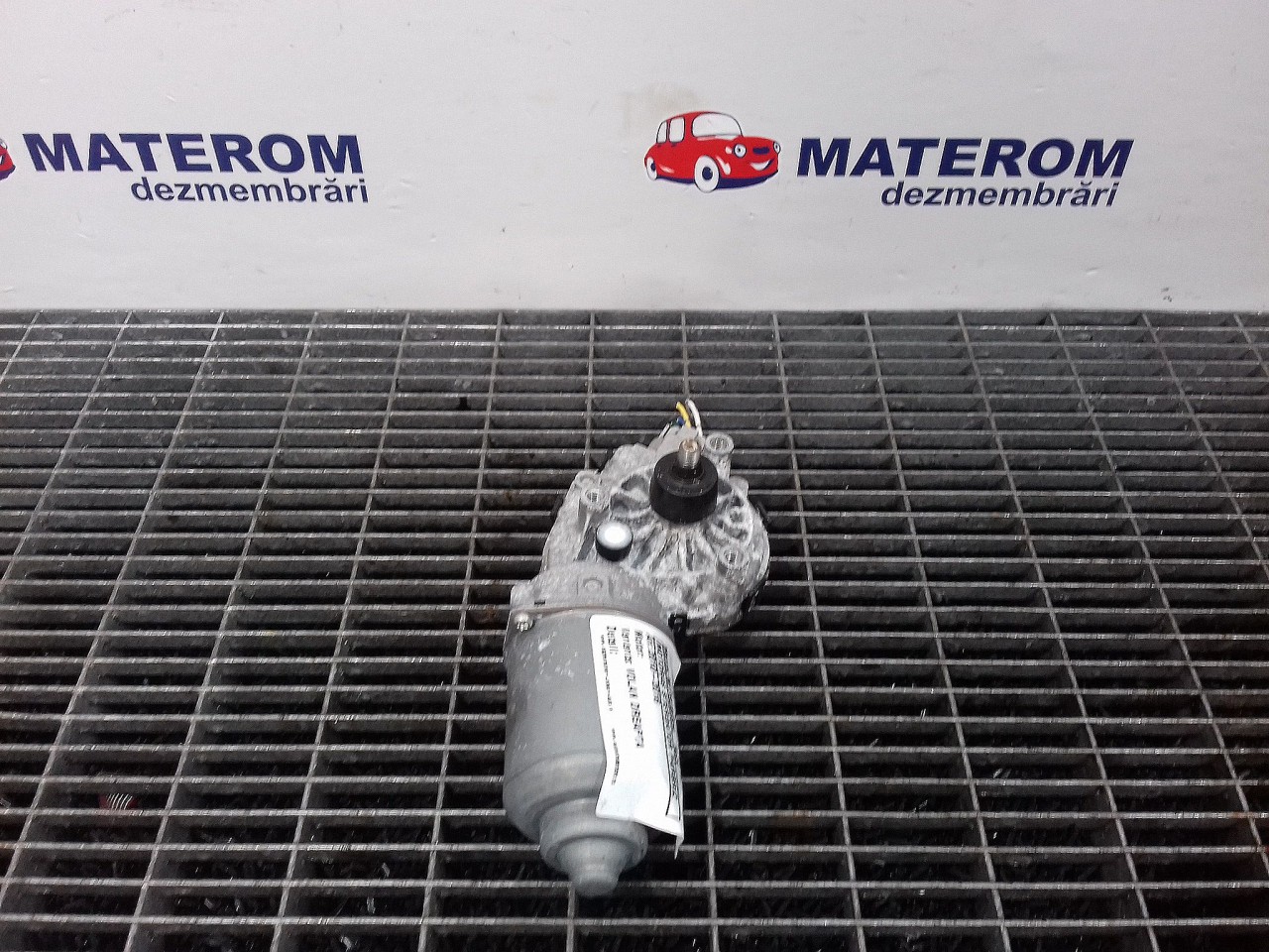 MOTORAS STERGATOR PARBRIZ MITSUBISHI ASX ASX - - (2010 2016)