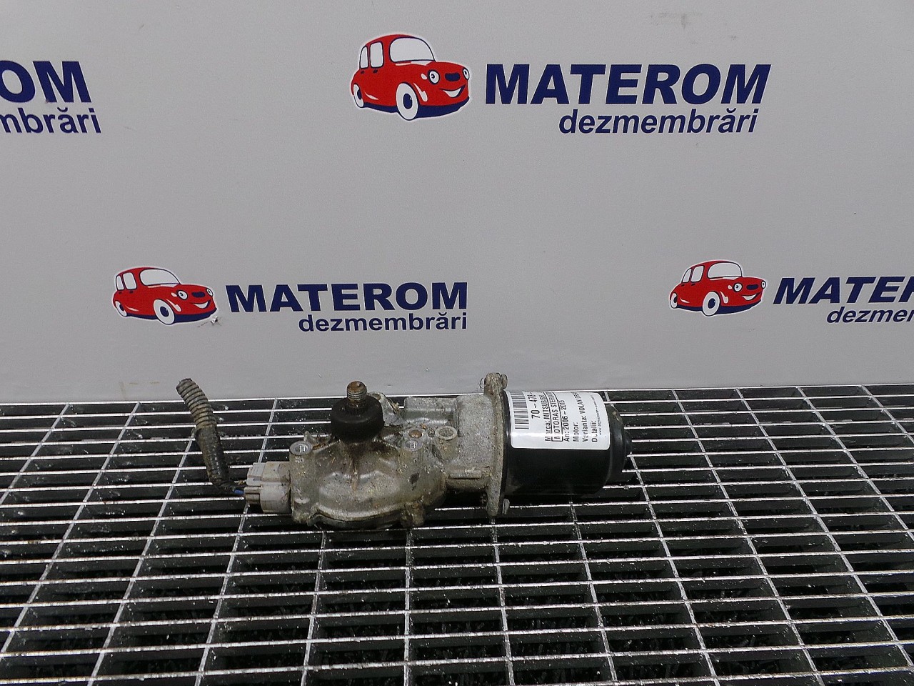 MOTORAS STERGATOR PARBRIZ MITSUBISHI L200 - - (2006 2010)