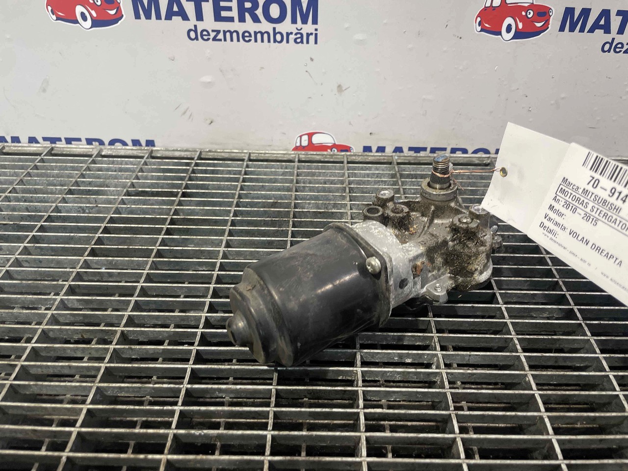 MOTORAS STERGATOR PARBRIZ MITSUBISHI L200 L200 - - (2010 2015)