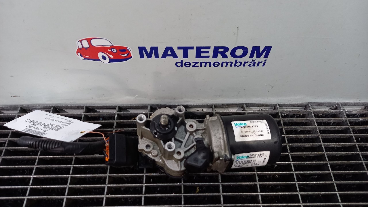 MOTORAS STERGATOR PARBRIZ NISSAN JUKE JUKE - - (2010 2014)