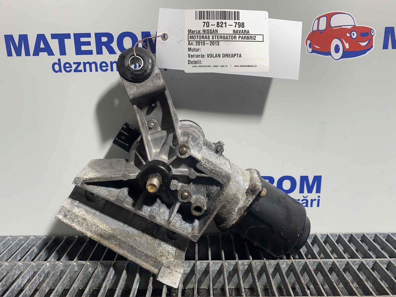 MOTORAS STERGATOR PARBRIZ NISSAN NAVARA - - (2010 2013)