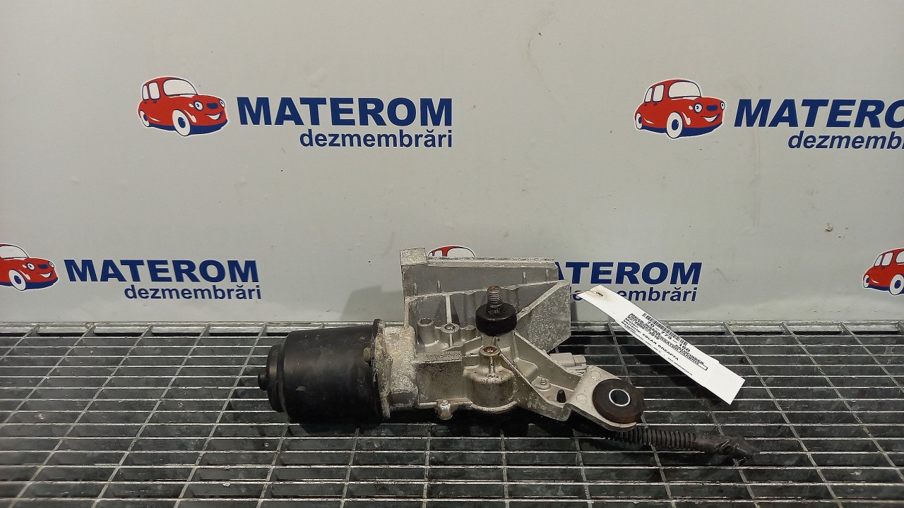MOTORAS STERGATOR PARBRIZ NISSAN PATHFINDER PATHFINDER - - (2005 2010)