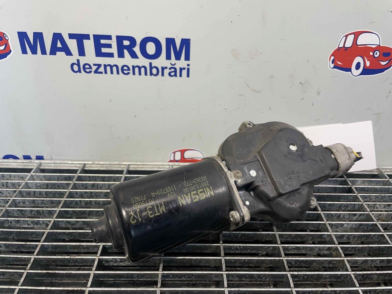 MOTORAS STERGATOR PARBRIZ NISSAN X-TRAIL X-TRAIL - - (2007 2010)