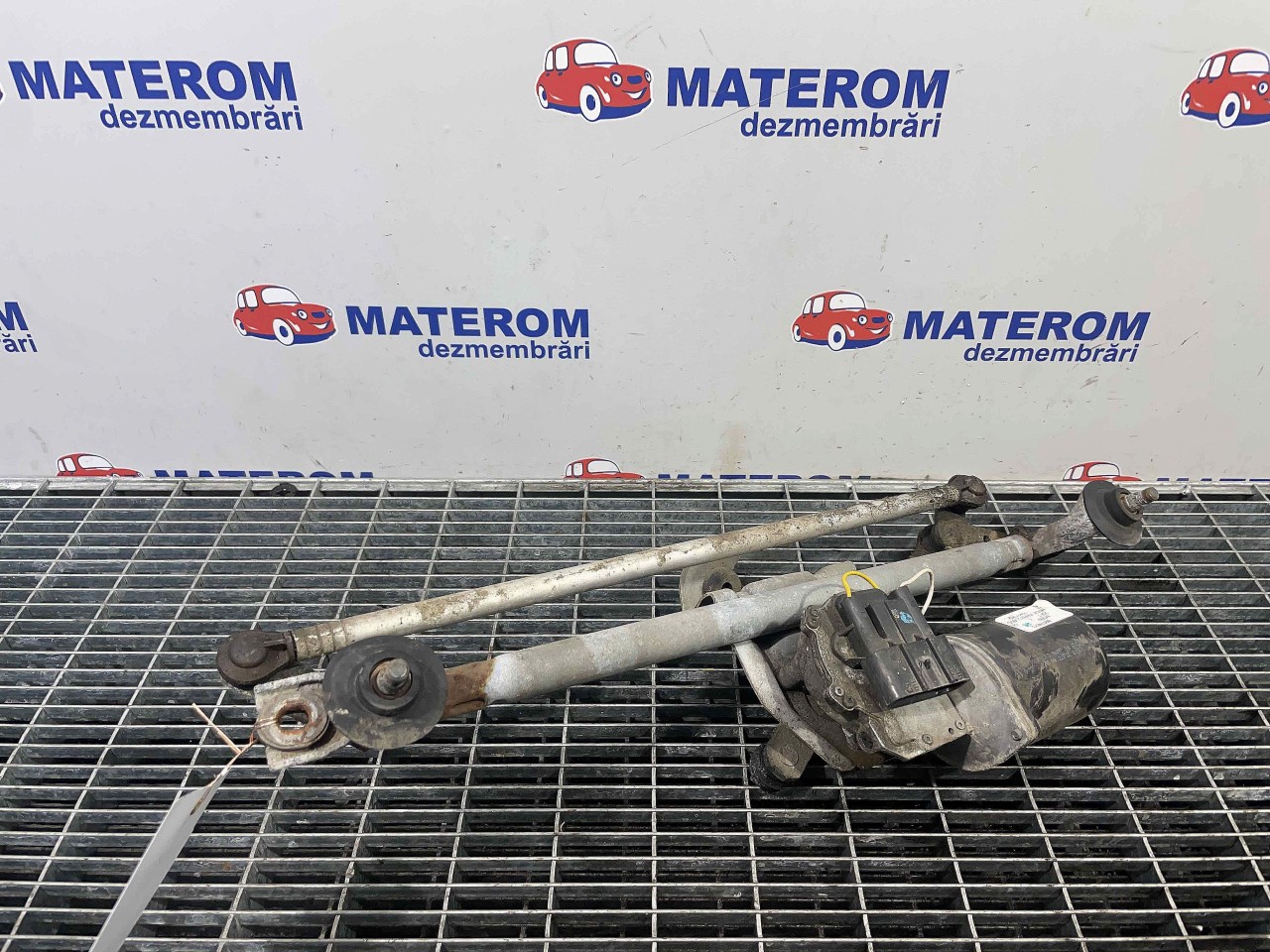 MOTORAS STERGATOR PARBRIZ OPEL CORSA C CORSA C - - (2000 2006)