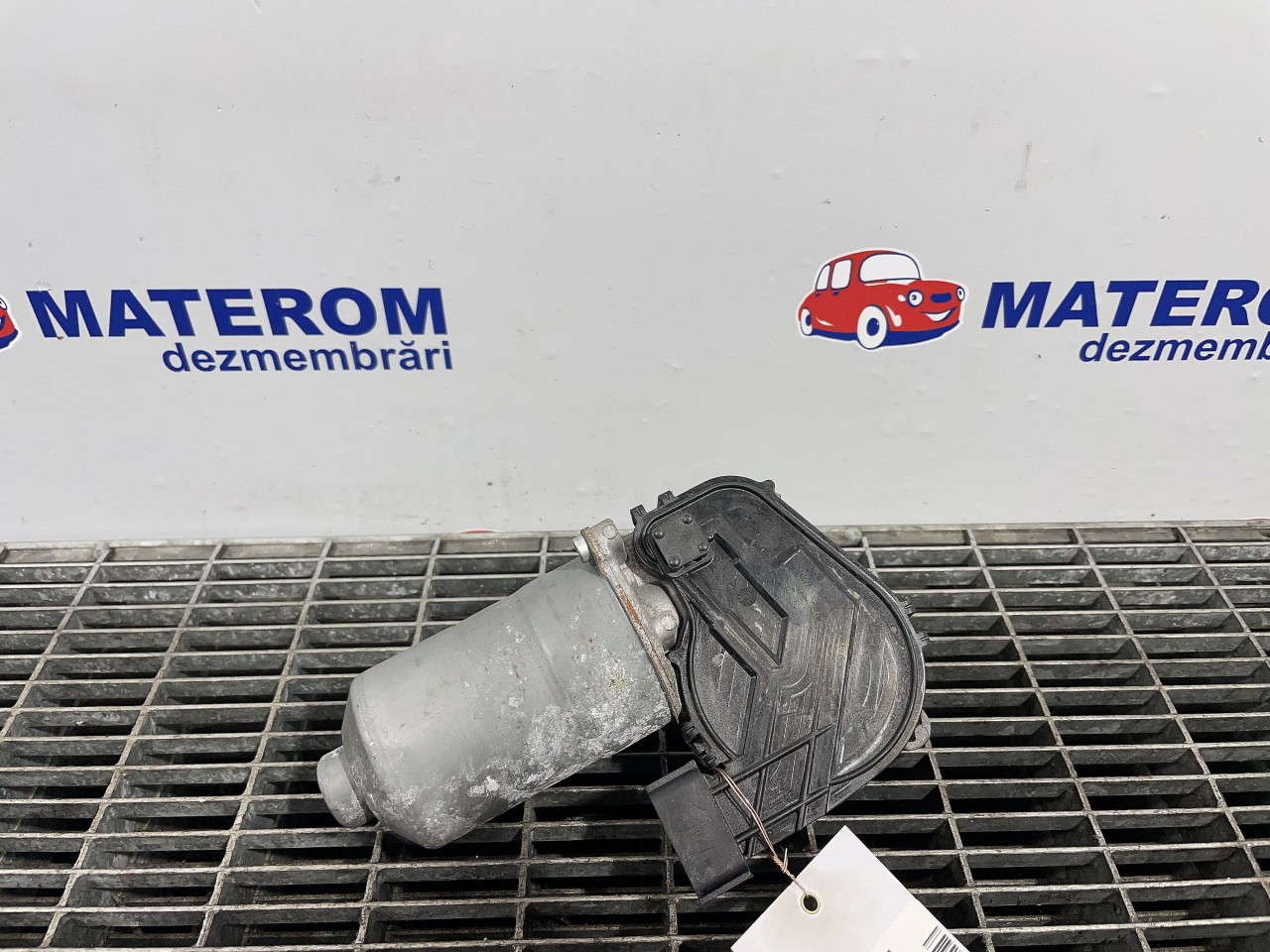 MOTORAS STERGATOR PARBRIZ OPEL VIVARO VIVARO - - (2014 2019)