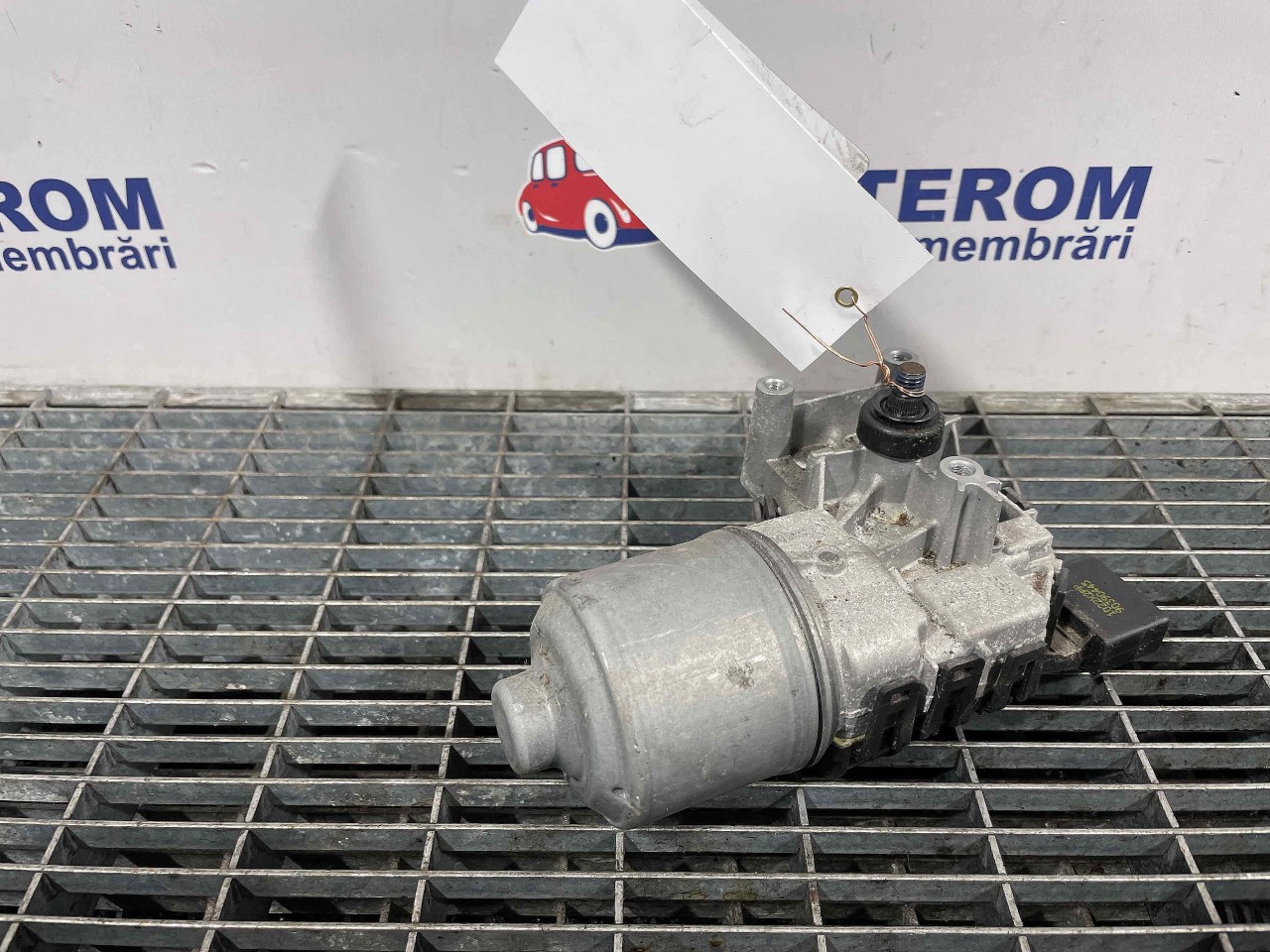 MOTORAS STERGATOR PARBRIZ PEUGEOT 208 208 - - (2015 2019)