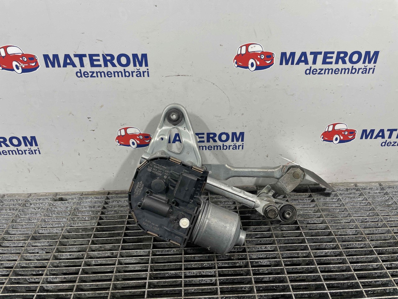 MOTORAS STERGATOR PARBRIZ PEUGEOT 3008 3008 1.6 HDI - (2008 2013)