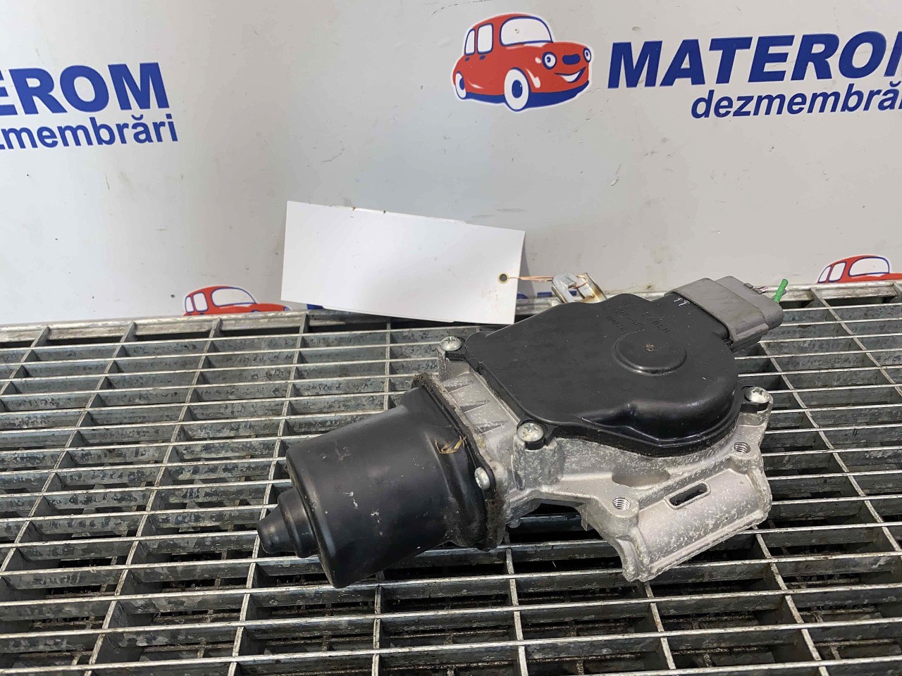 MOTORAS STERGATOR PARBRIZ RENAULT CAPTUR - - (2013 2016)