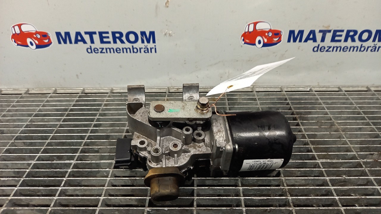 MOTORAS STERGATOR PARBRIZ RENAULT CLIO CLIO - - (2012 2016)