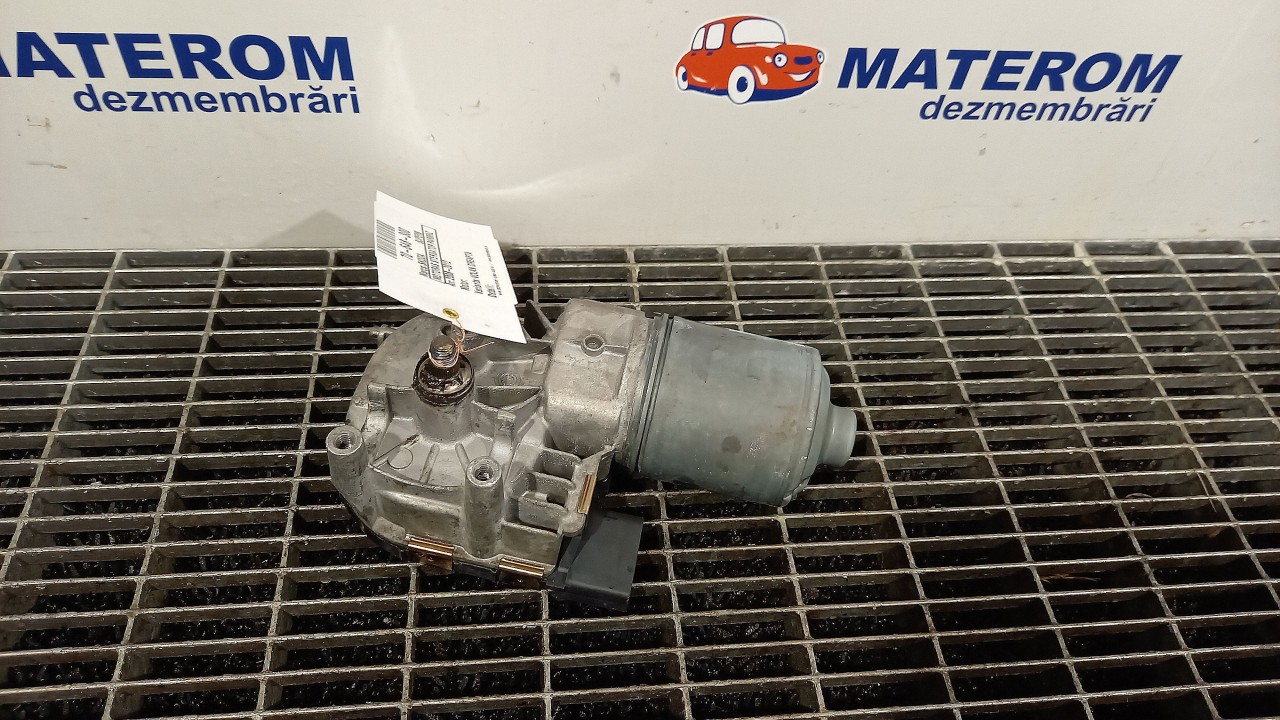 MOTORAS STERGATOR PARBRIZ SKODA SUPERB SUPERB - - (2008 2013)
