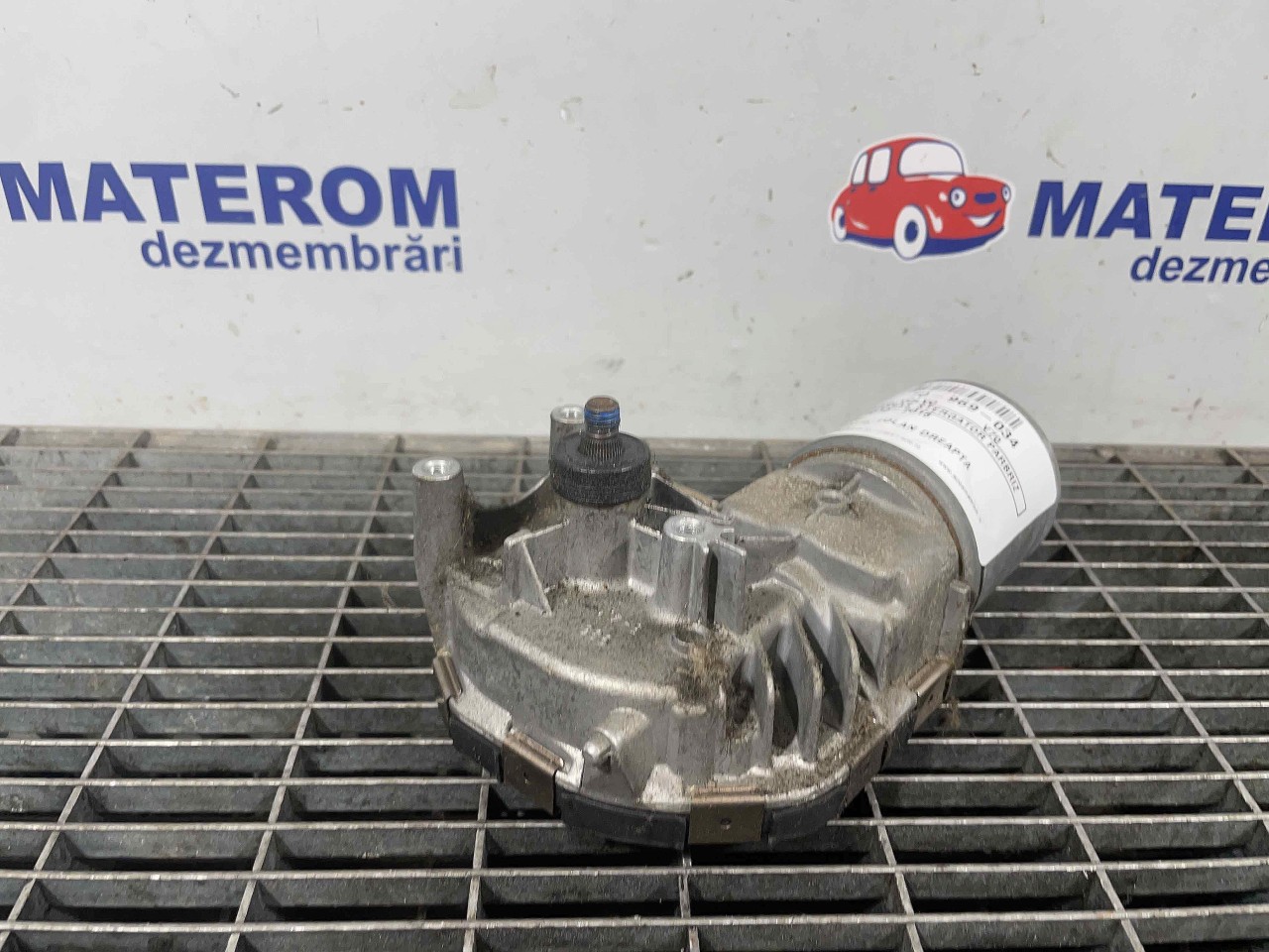 MOTORAS STERGATOR PARBRIZ VOLVO V70 - - (2010 2016)