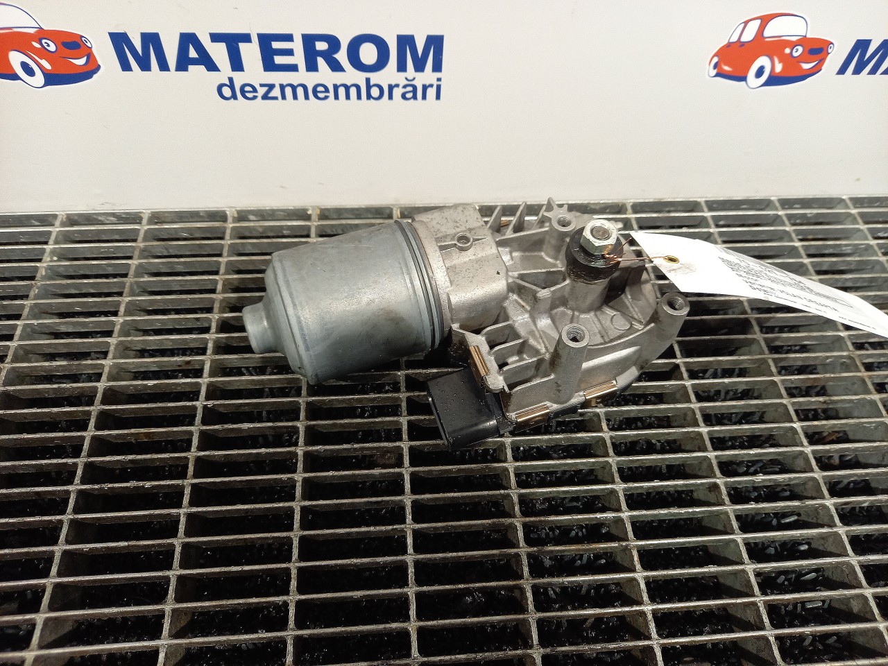 MOTORAS STERGATOR PARBRIZ VOLVO XC 60 XC 60 - - (2008 2014)