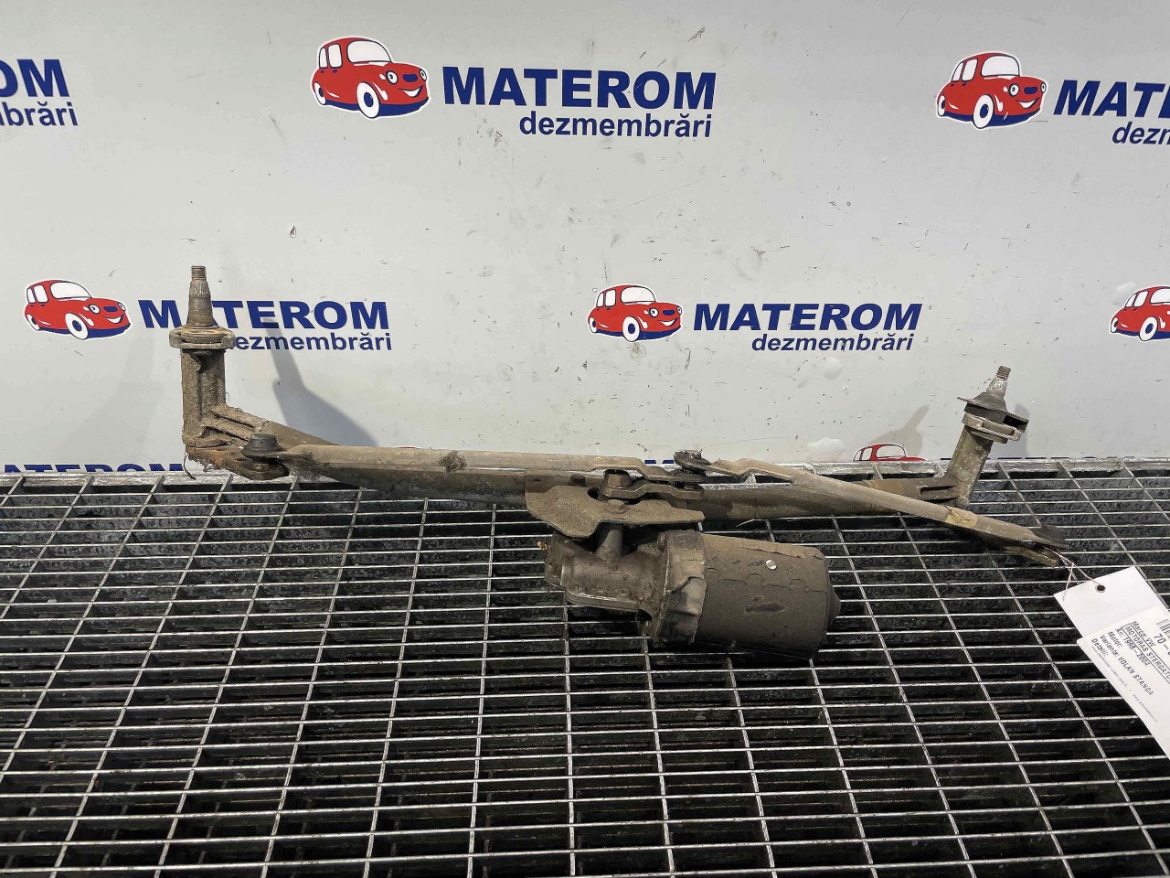 MOTORAS STERGATOR PARBRIZ VW GOLF IV - - (1998 2004)