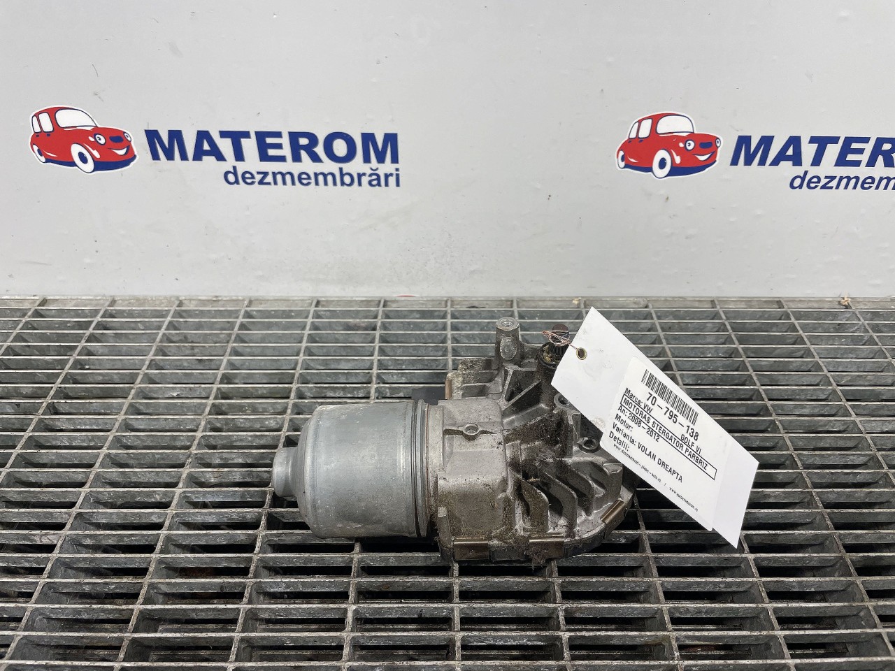 MOTORAS STERGATOR PARBRIZ VW GOLF VI GOLF VI - - (2008 2012)