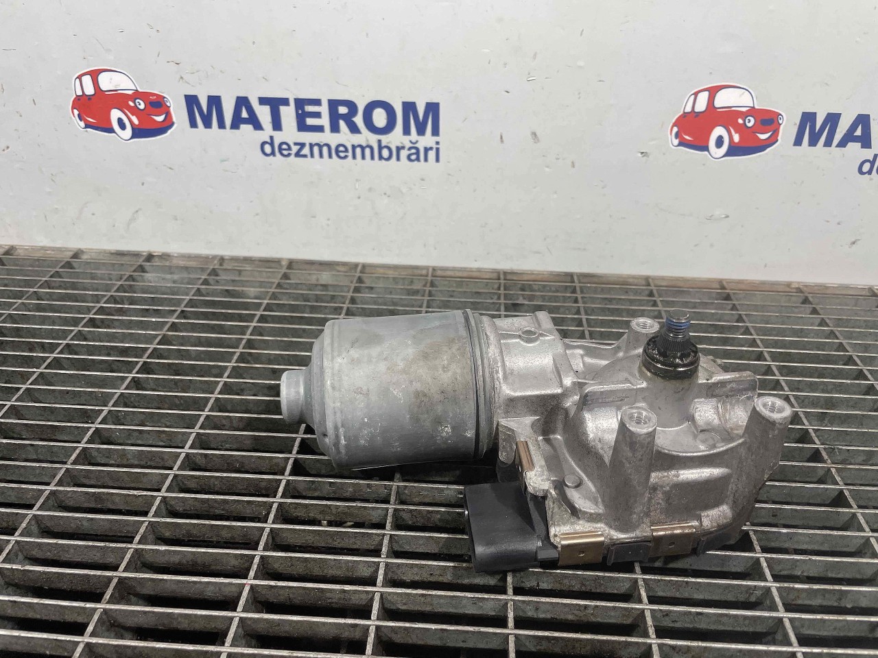 MOTORAS STERGATOR PARBRIZ VW GOLF VII - - (2012 2016)