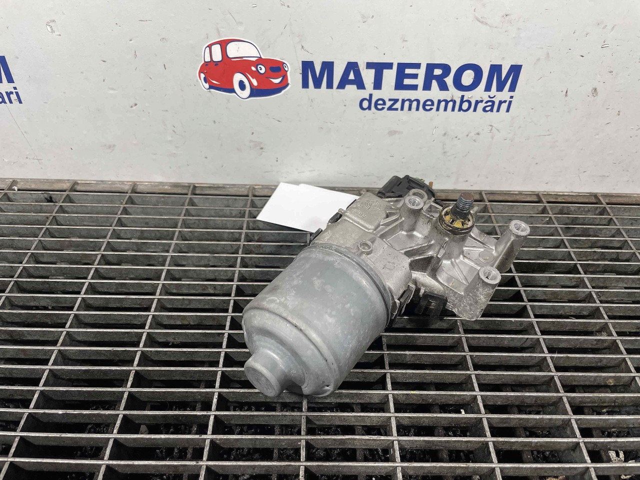 MOTORAS STERGATOR PARBRIZ VW JETTA IV - - (2010 2019)