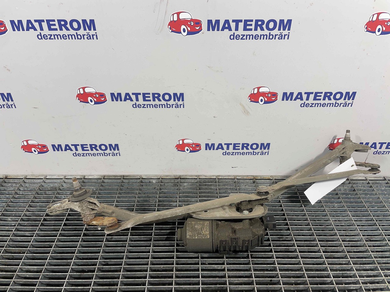 MOTORAS STERGATOR PARBRIZ VW PASSAT - - (2000 2004)