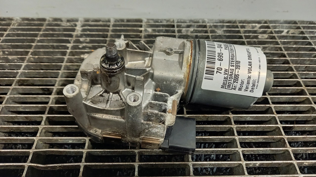 MOTORAS STERGATOR PARBRIZ VW PASSAT PASSAT - - (2005 2010)