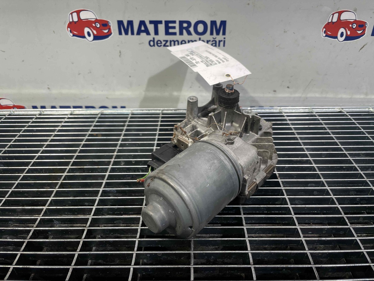 MOTORAS STERGATOR PARBRIZ VW PASSAT PASSAT - - (2010 2014)