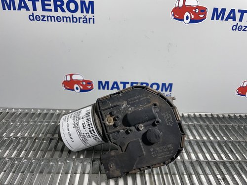 MOTORAS STERGATOR PARBRIZ VW PASSAT PASSAT - - (2010 2015)