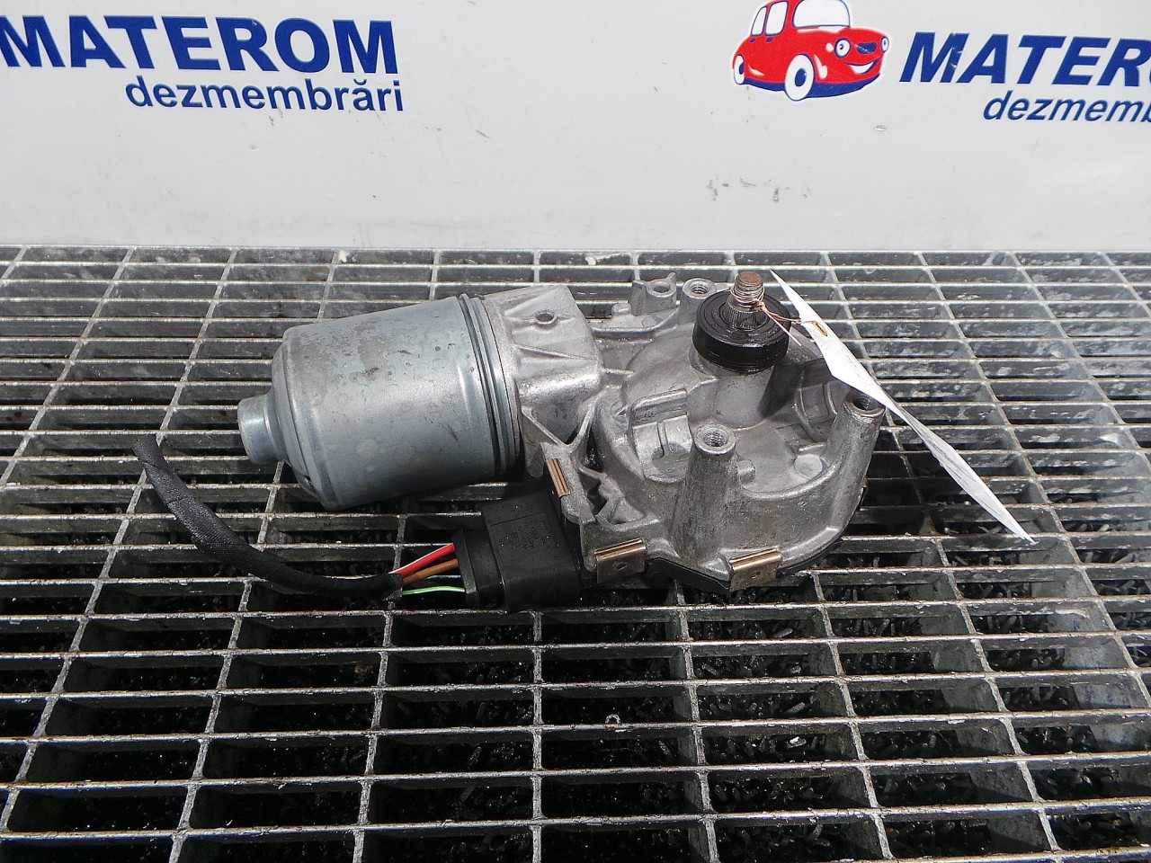 MOTORAS STERGATOR PARBRIZ VW SHARAN SHARAN - - (2010 2015)