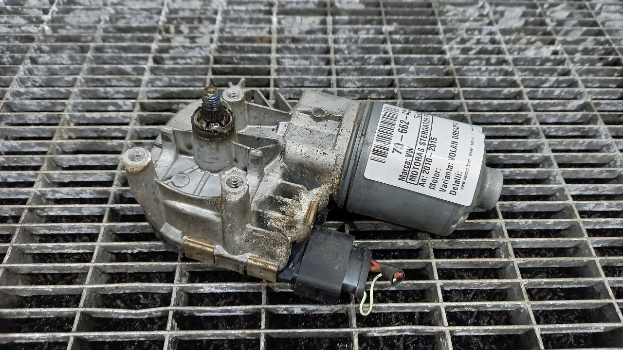 MOTORAS STERGATOR PARBRIZ VW TOURAN TOURAN - - (2010 2015)