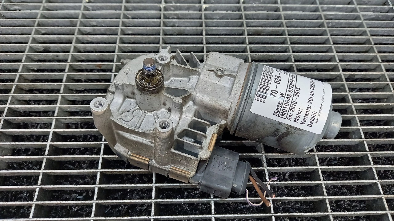 MOTORAS STERGATOR PARBRIZ VW TOURAN TOURAN - - (2010 2015)