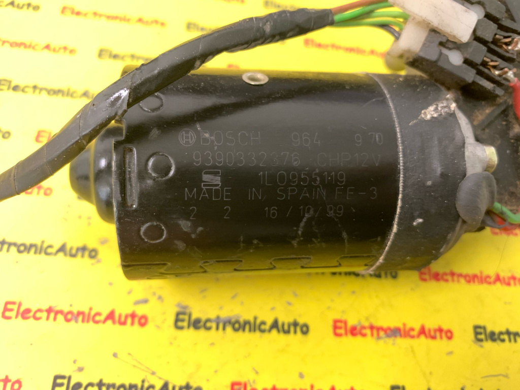 Motoras stergator seat Ibiza, 9390332376,