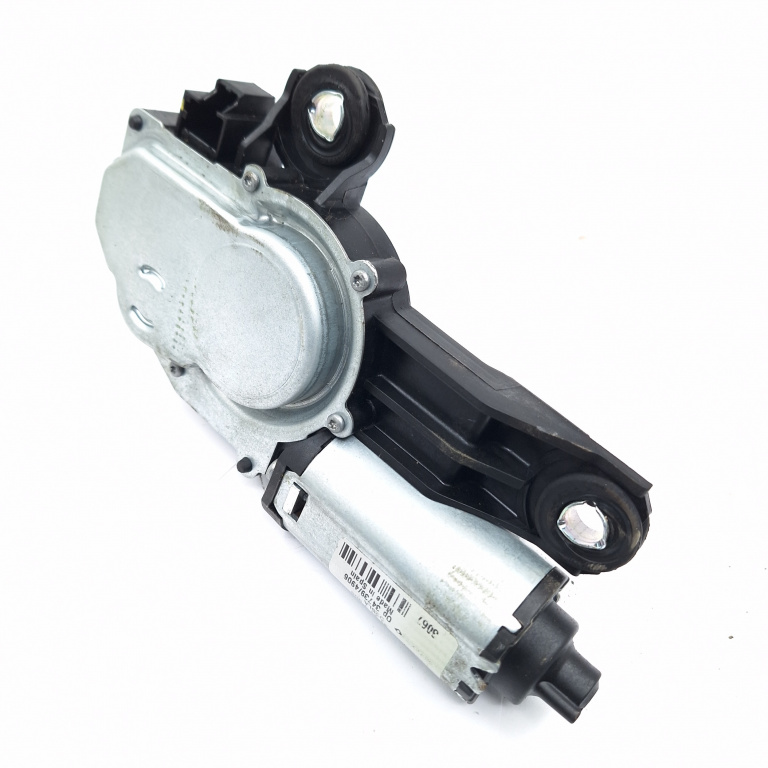 Motoras Stergator Spate Volvo C30 2006-2013 2.0 D D 4204 T Motorina 53028312, 31217000, 53020916, 347394906 Valeo