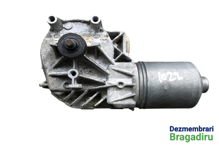 Motoras stergator volan pe dreapta Cod: 7305562 7305562 BMW Seria 5 F11 [2009 - 2013] Touring wagon 520 d Steptronic (184 hp) Cod motor: N47T, Cod culoare: B90, Pachet M