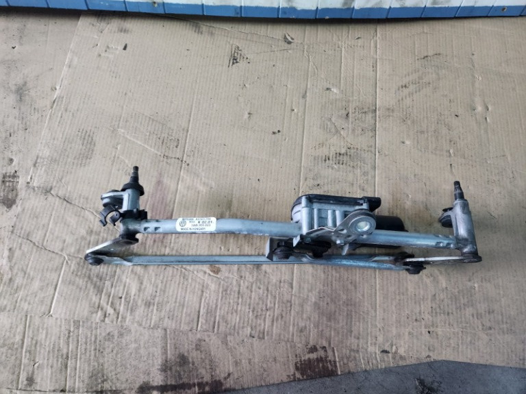 Motoras stergator Vw Passat B7 an de fabricatie 2012 Cod : 3AB955419