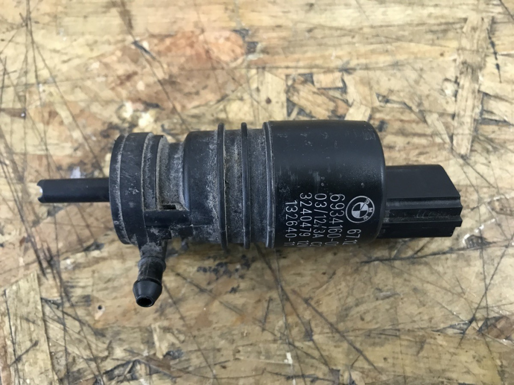 Motoras stropitor BMW 525 d F10 M sedan 2012 (693416001)