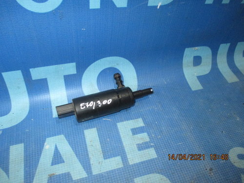 Motoras stropitori BMW E70 X5;  8377430