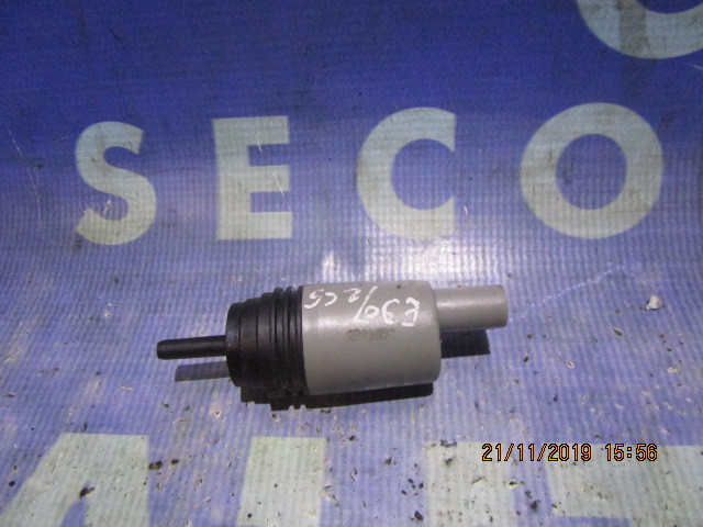 Motoras stropitori BMW E90 2006;  6934159 (parbriz)