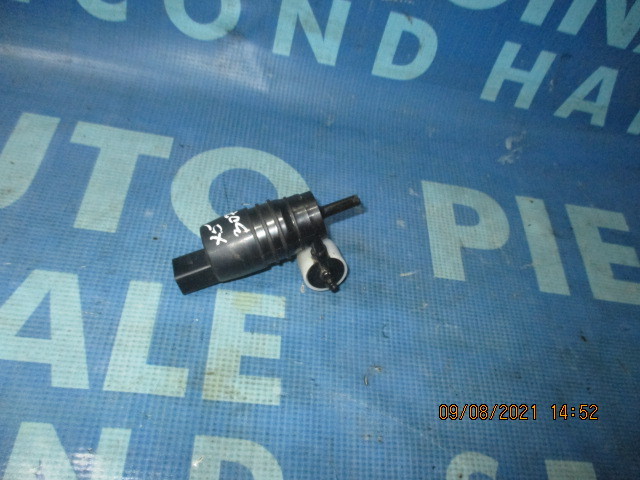 Motoras stropitori BMW F15 X5 2018; 7388349 (parbriz)