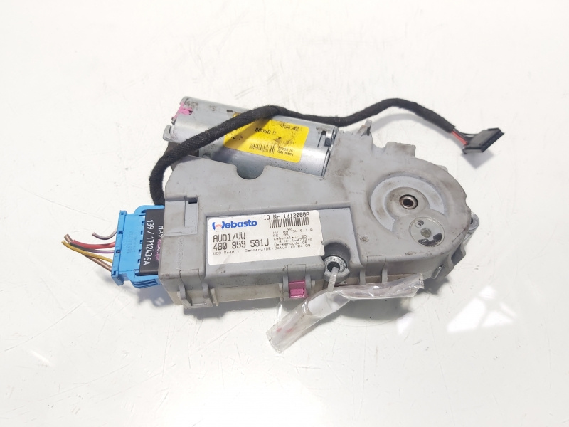 Motoras trapa, cod 4B0959591J, VW Passat Variant (3C5) (id:633871)