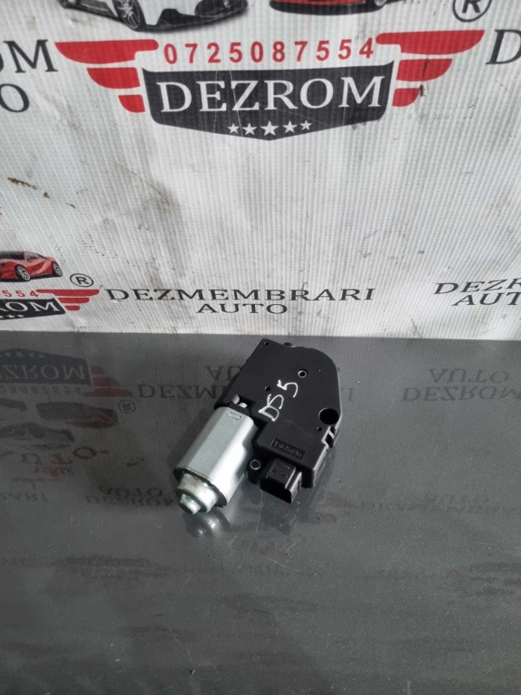 Motoras trapa original Citroen DS5 cod 2224653c
