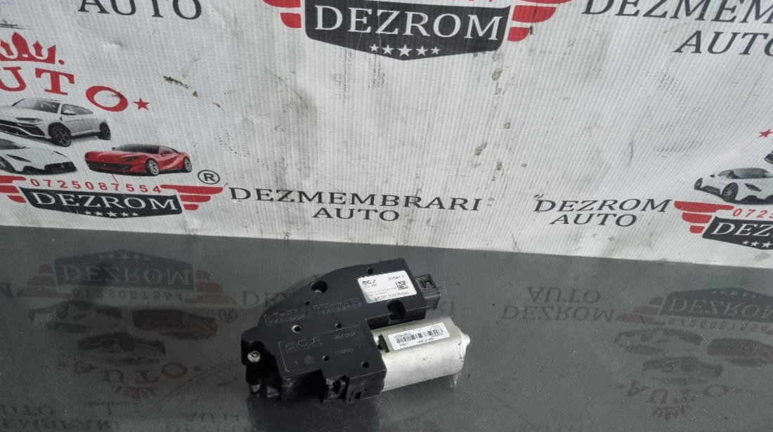 Motoras trapa original Renault Espace V cod 3m25047a / a1715200346