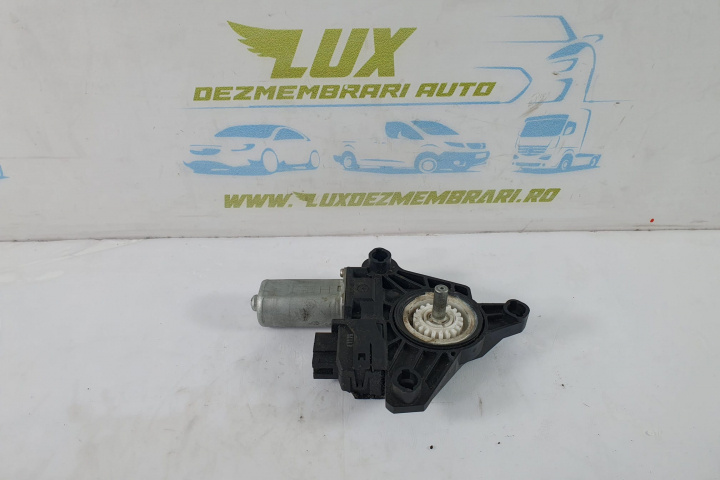 Motoras usa dreapta spate a2059060401 Mercedes-Benz C-Class W205/S205/C205 [2014 - 2018]