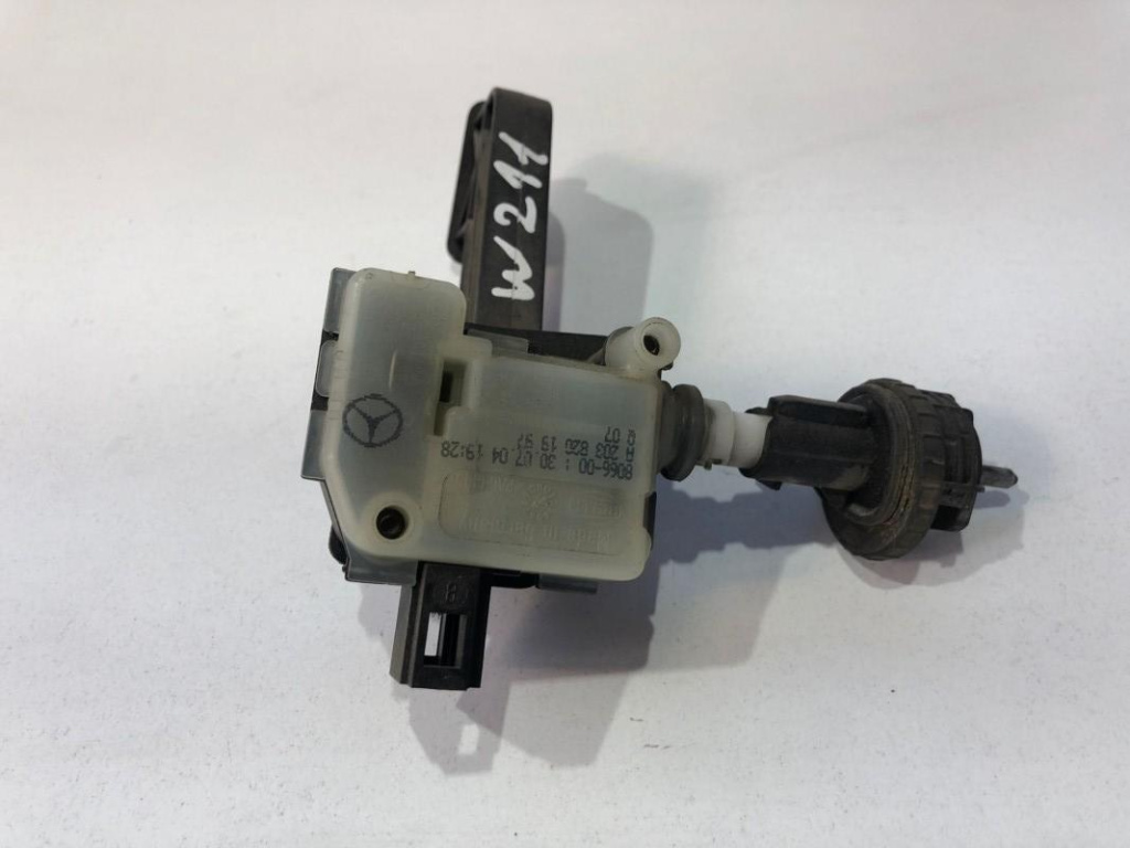 Motoras usa rezervor a2038201997 Mercedes-Benz C-Class W203 [2000 - 2004]
