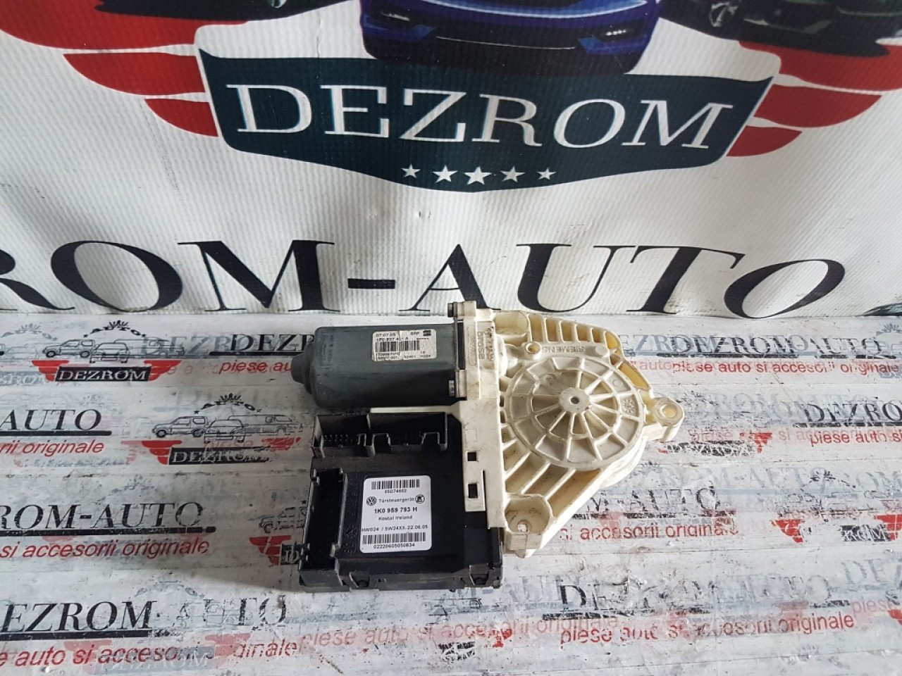 Motoras usa stanga fata 1P0837401A 1K0959793H vw audi seat skoda