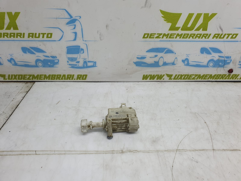 Motoras usita rezervor 3c0810773 Volkswagen VW Passat B6 [2005 - 2010]