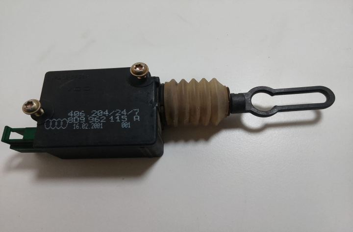 Motoras usita rezervor 809962115A Audi A4 B5 [1994 - 1999]