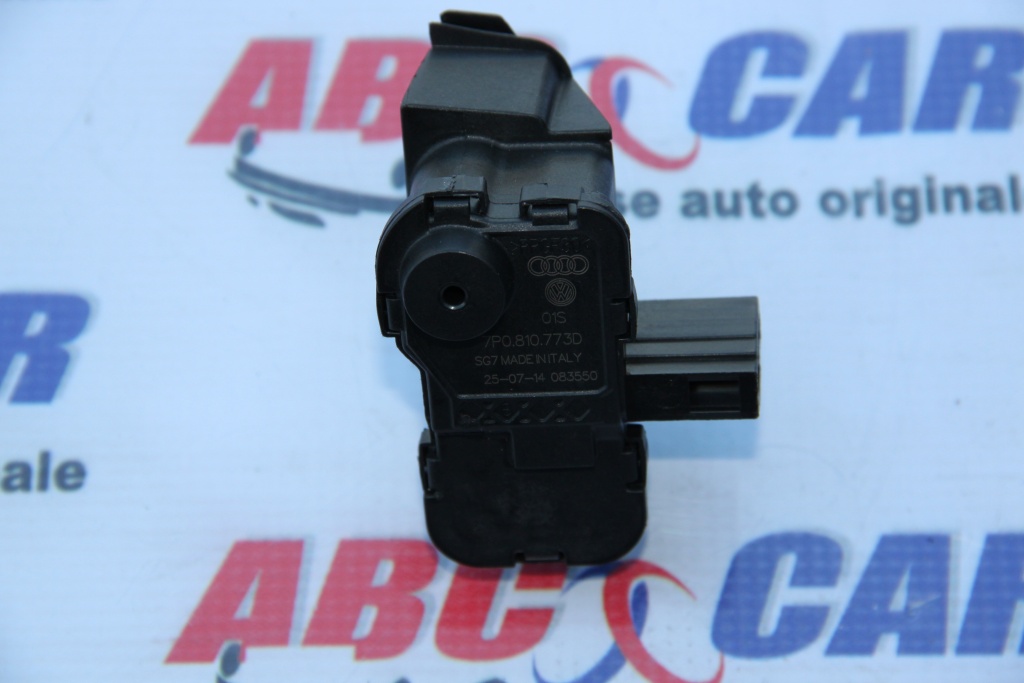 Motoras usita rezervor VW Touareg 7P cod: 7P0810773D model 2014